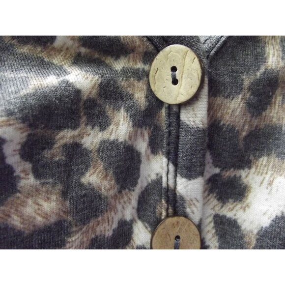 Hemish U.S.A. Dress Womens Size Small Animal Print Long Sleeve v-neck knit pocke - Picture 6 of 9